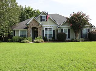 743 Lawson Farms Rd, Hahira, GA 31632