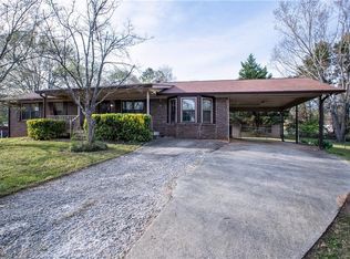 98 Laurie Ct, Hiram, GA 30141