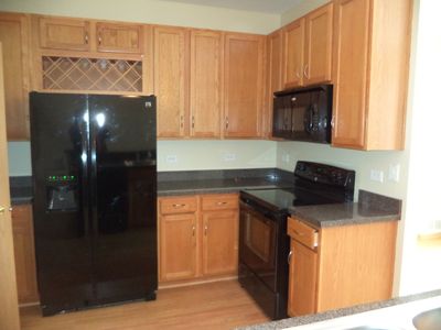 5 Hollyhock Ct, Lake In The Hills, IL, 60156