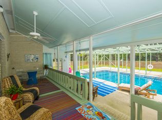 1068 Main Sail Ct, Awendaw, SC 29429