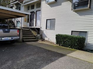 15625 42nd Ave S APT 21, Tukwila, WA 98188
