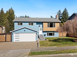 2728 NE 23rd Pl, Renton, WA 98056