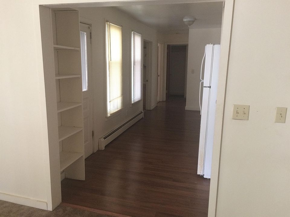 2nd image of 215 N Lansing St #B