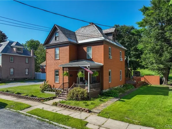 32 William St, Saint Johnsville, NY 13452