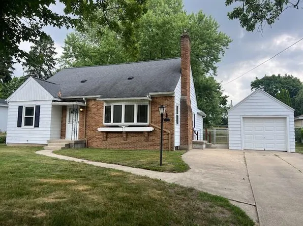 466 Fairfield Ave NW, Grand Rapids, MI 49504