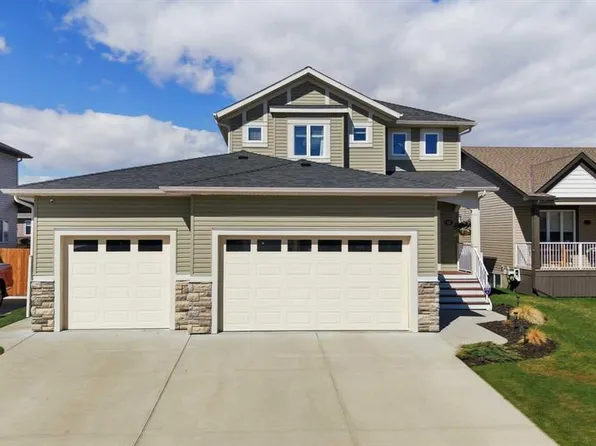 10 E Viceroy Cres, Olds, AB T4H 0C4