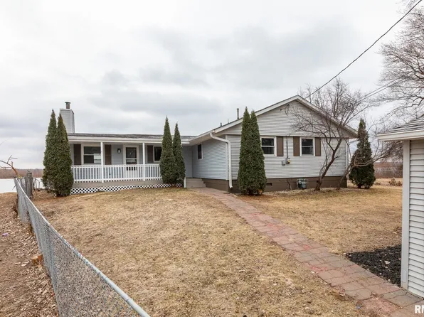 17308 N Ivy Ln, Chillicothe, IL 61523