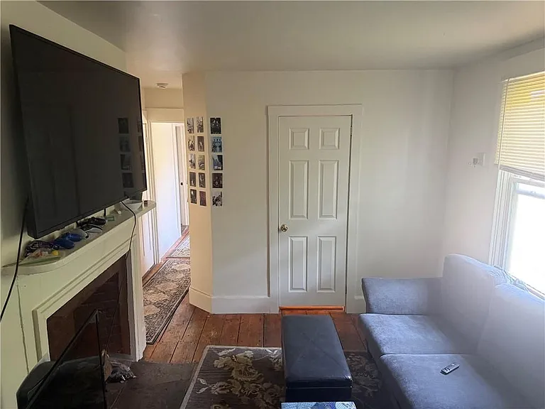 5 Warner St #2 — Photo 8