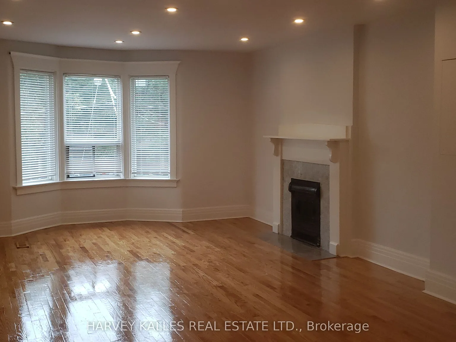 3 bed, $3,400 — Photo 4