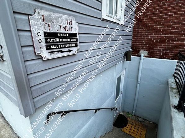 14 E Chestnut St