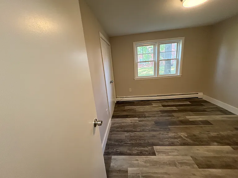 30A Hillside St #B18 — Photo 14