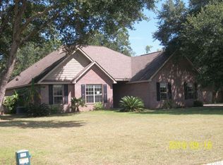 5537 Heatherton Rd, Milton, FL 32570