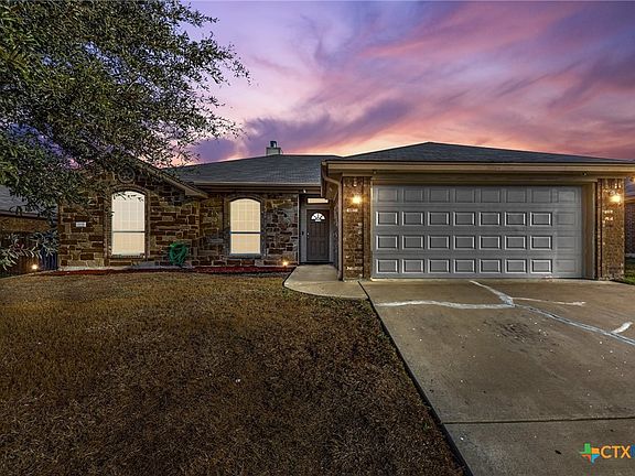 2nd image of 703 W Gemini Ln