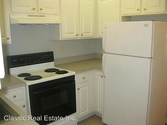 4th image of 2835 Hanna Pl