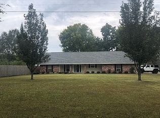 170 Mills Rd, Logansport, LA 71049