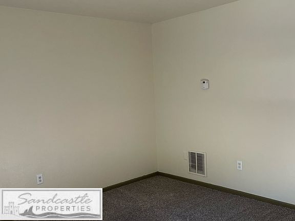 Great size livingroom area