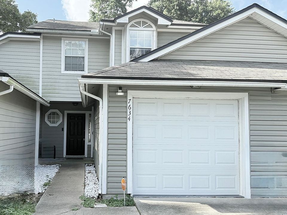 1st image of 7634 Rain Forest Dr N