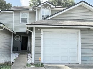 7634 Rain Forest Dr N, Jacksonville, FL 32277