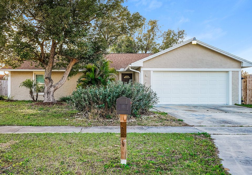 1st image of 5484 Park Vale Blvd