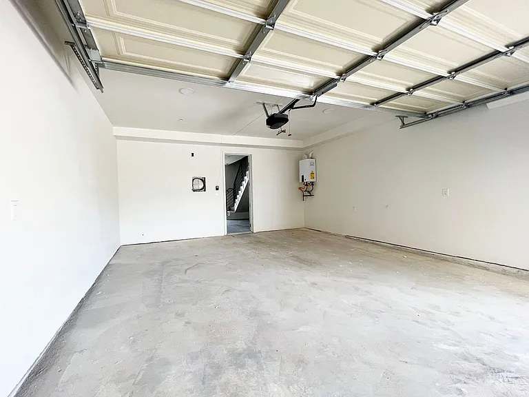 Belden East LA — Photo 24