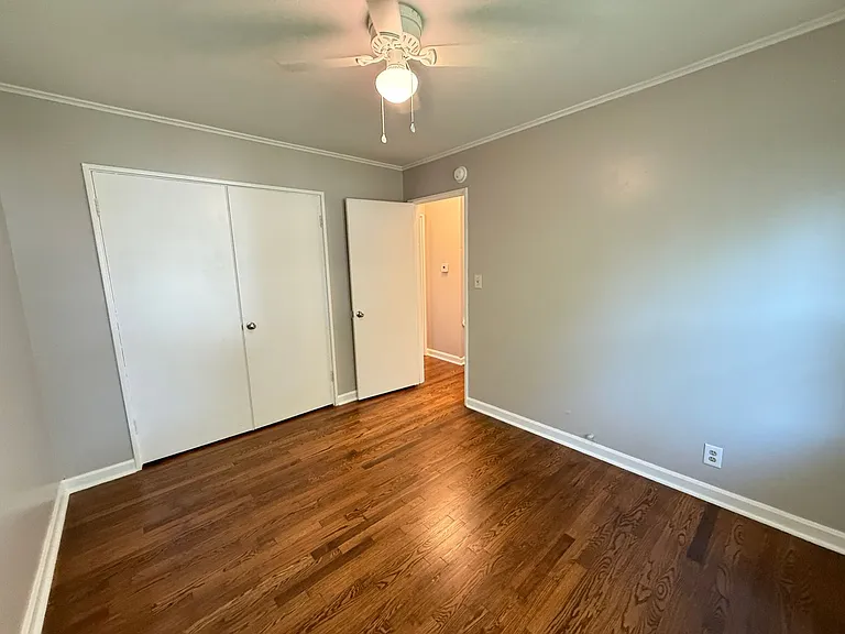 2737 E 3rd St — Photo 9