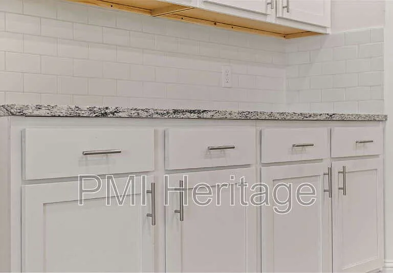 5802 SW Teppee Ave — Photo 10