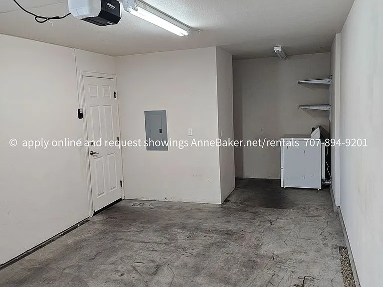 132 Treadway Ct — Photo 25