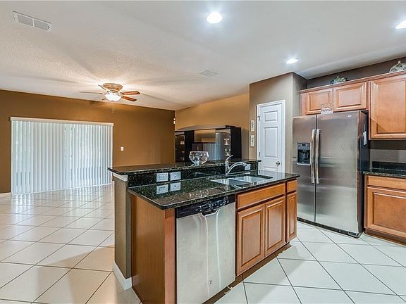 5th image of 2871 Sunstone Dr