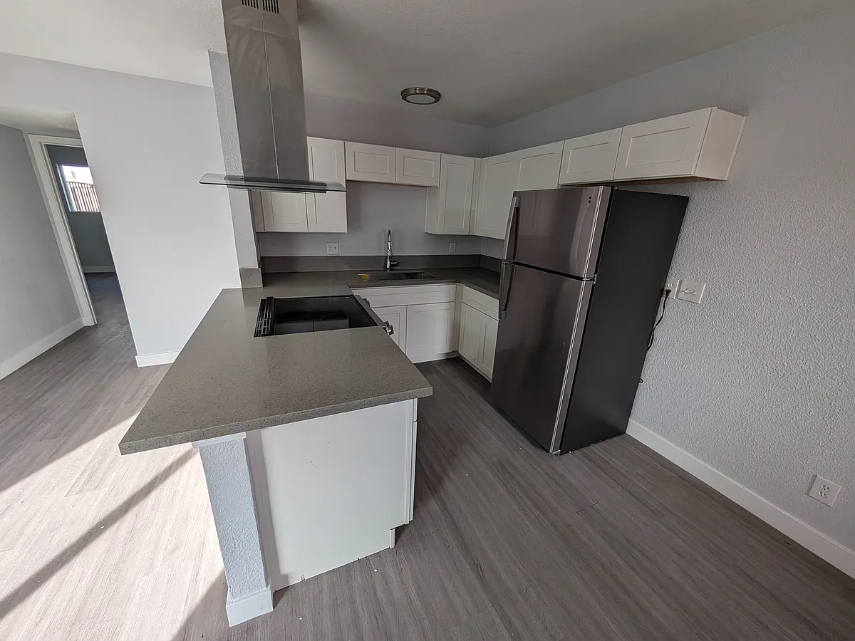 Building Photo - 501 N 14th St #4
