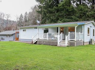 312 Burchard Dr, Scottsburg, OR 97473