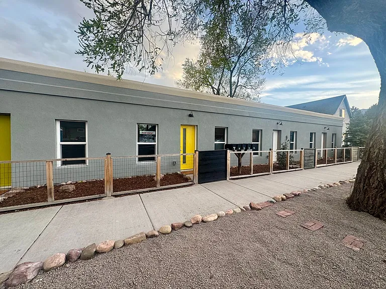 West Las Animas — Photo 2