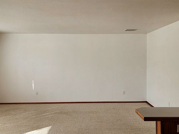 3rd image of 1330 S Skyline Dr APT A