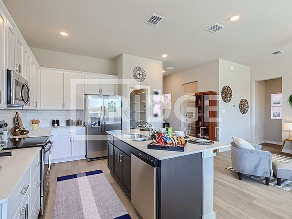 4th image of 7714 Grand Prairie Dr