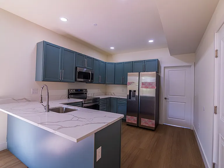 808 N Preston St — Photo 13