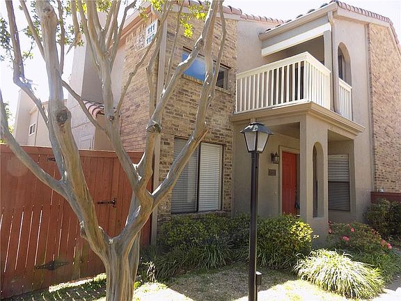 2nd image of 4242 N Capistrano Dr APT 111