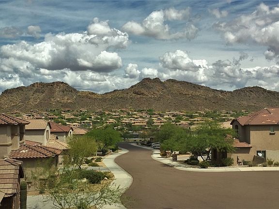3rd image of 26860 N 88th Dr
