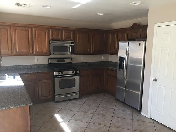 2nd image of 8229 Wildwood Glen Dr