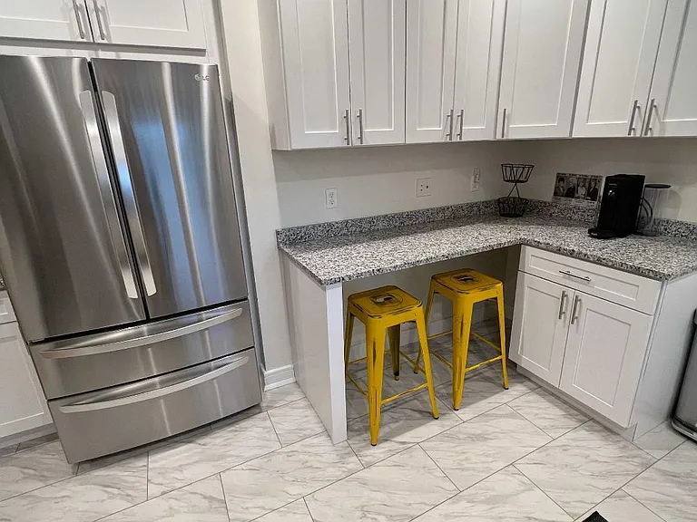 16 Wilton Ave — Photo 8