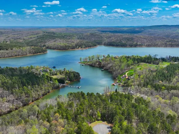 100 Waterway Ct, Lynch Station, VA 24571