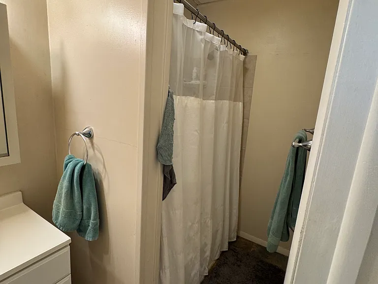 211 Geary Ave #1 — Photo 8