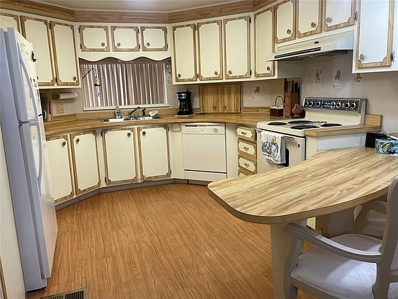 5th image of 5619 BAYSHORE ROAD #161