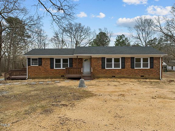 2nd image of 1439 White Dr