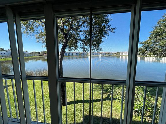 5th image of 14111 Royal Vista Drive #202