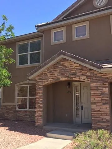 Hidden Valley Town Home — Photo 4