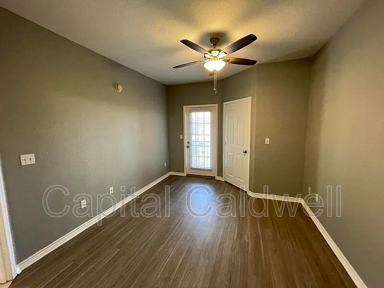 4323 Bayside Village Dr #305 — Photo 10