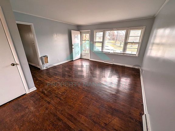 5th image of 1409 E Cone Blvd