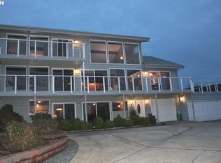 520 Kesterson Ct, Rockaway Beach, OR