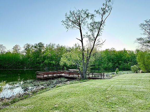5th image of 1250 Friendship East Rd