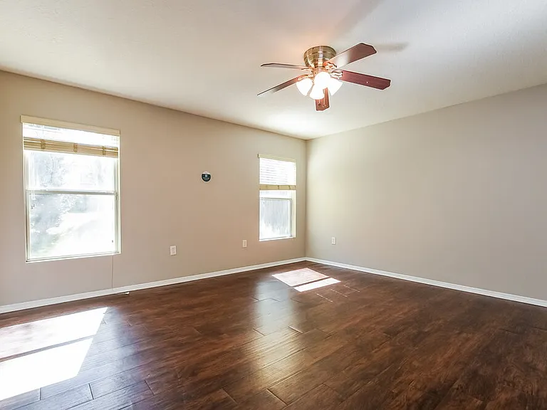 2050 Wavy Leaf Ct — Photo 8