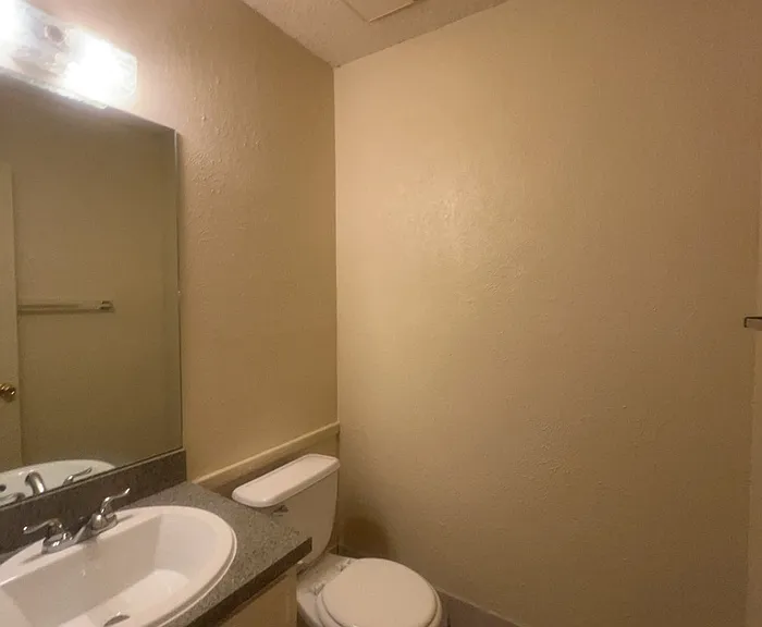 627 Overlook Ct — Photo 11